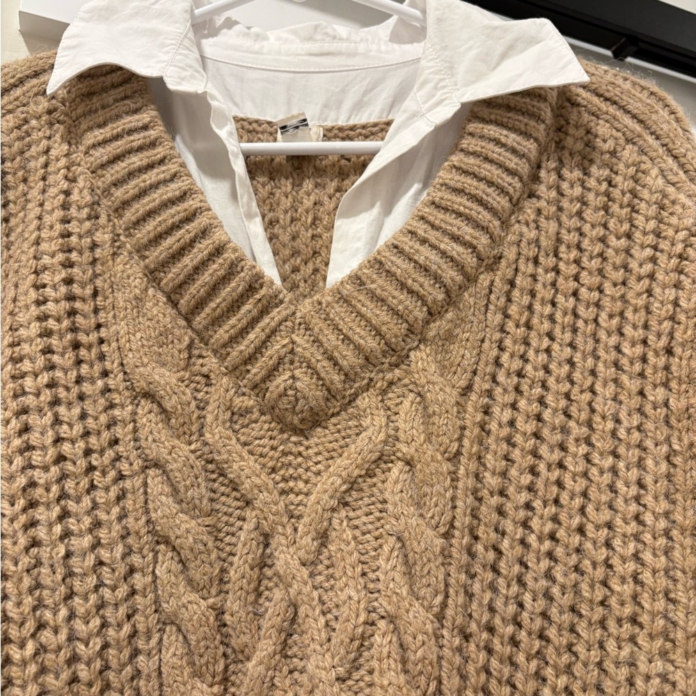 River Island Cable Knit Hybrid Shirt Dress in Beige - Picture 7 of 10
